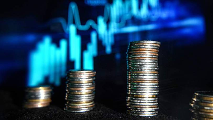 Эксперты развеяли пять мифов об инвестировании летом