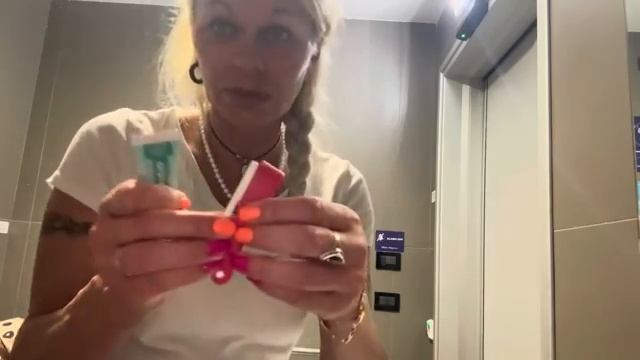 Марина Иванова. Аэропорт