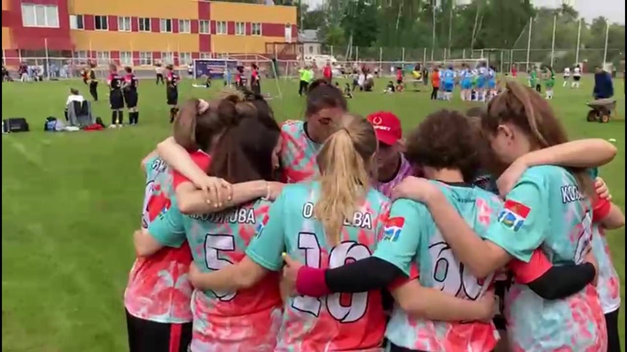 «Мамазонки» вышли на поле! Прошел суперкубок среди футболисток-любителей