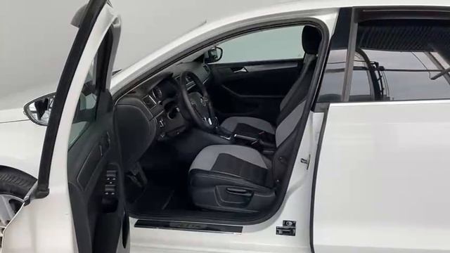 Volkswagen Jetta WVWZZZ16ZDM026887