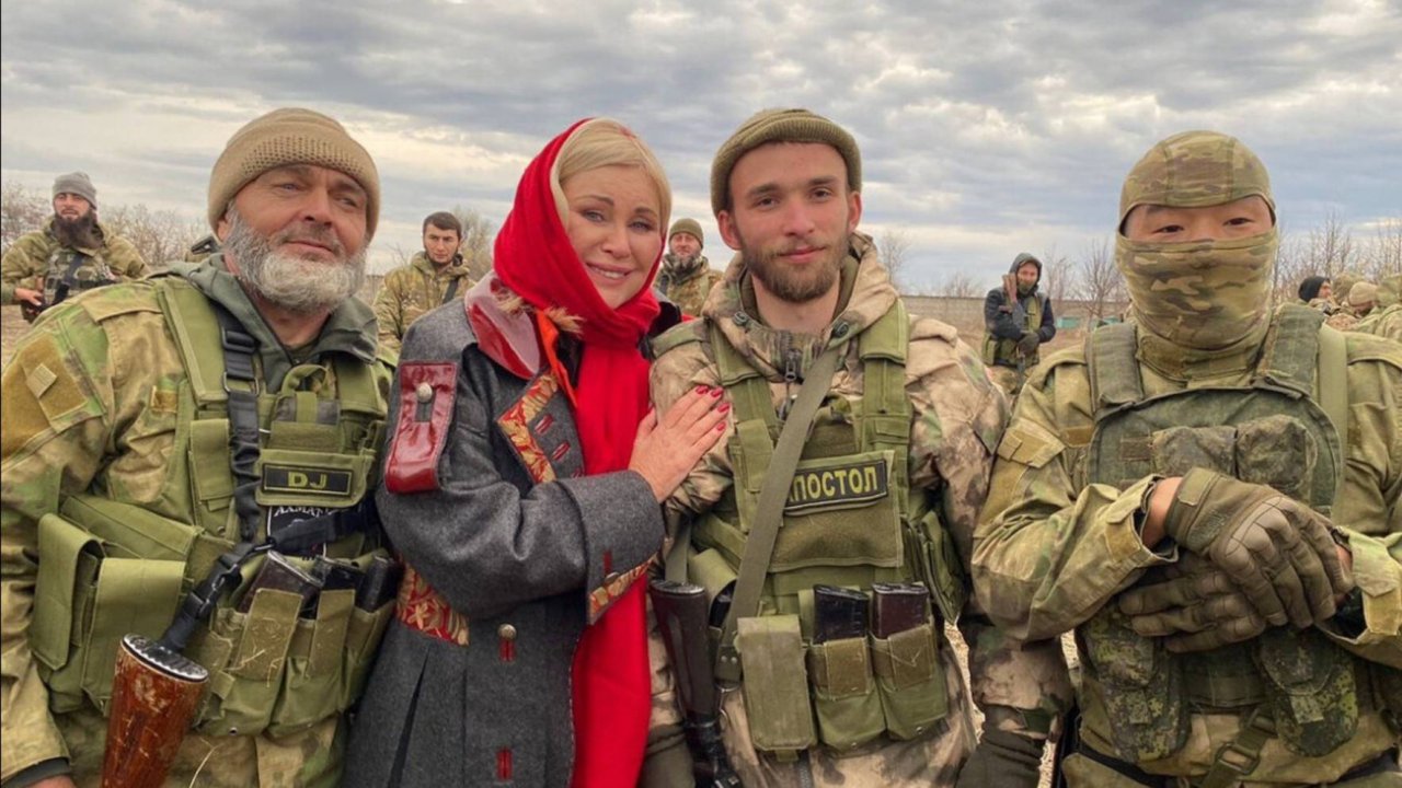 Железо - невероятно мощная и сильная песня 💥🇷🇺👊⭐ Вика Цыганова 💖