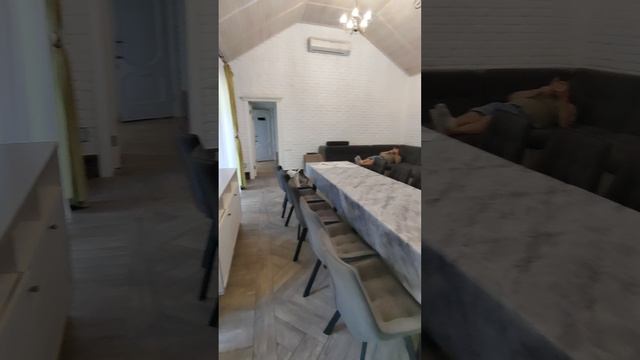 1000171779.mp4