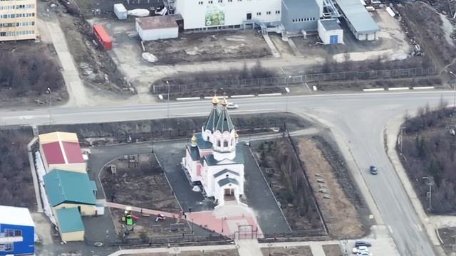 Квадрокоптер Mavic 3 Pro. 28 кратный зум