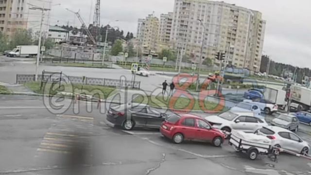момент смертельного дтп на Крылова г.Сургут