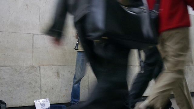 Музыка подземки, кларнетист Андрей