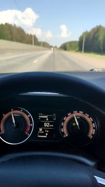 Тест на прямой дороге после установки комплекта жестких рычагов с регулировкой развала LADA VESTA