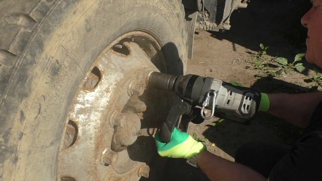 колёсные гайки грузовиков