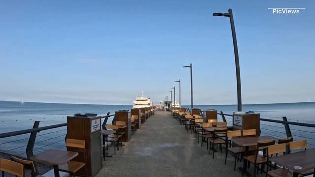 Сочи Лазаревское Центральный пляж сегодня 7 июня 2025. Обстановка на курорте, море, пляж и погода
