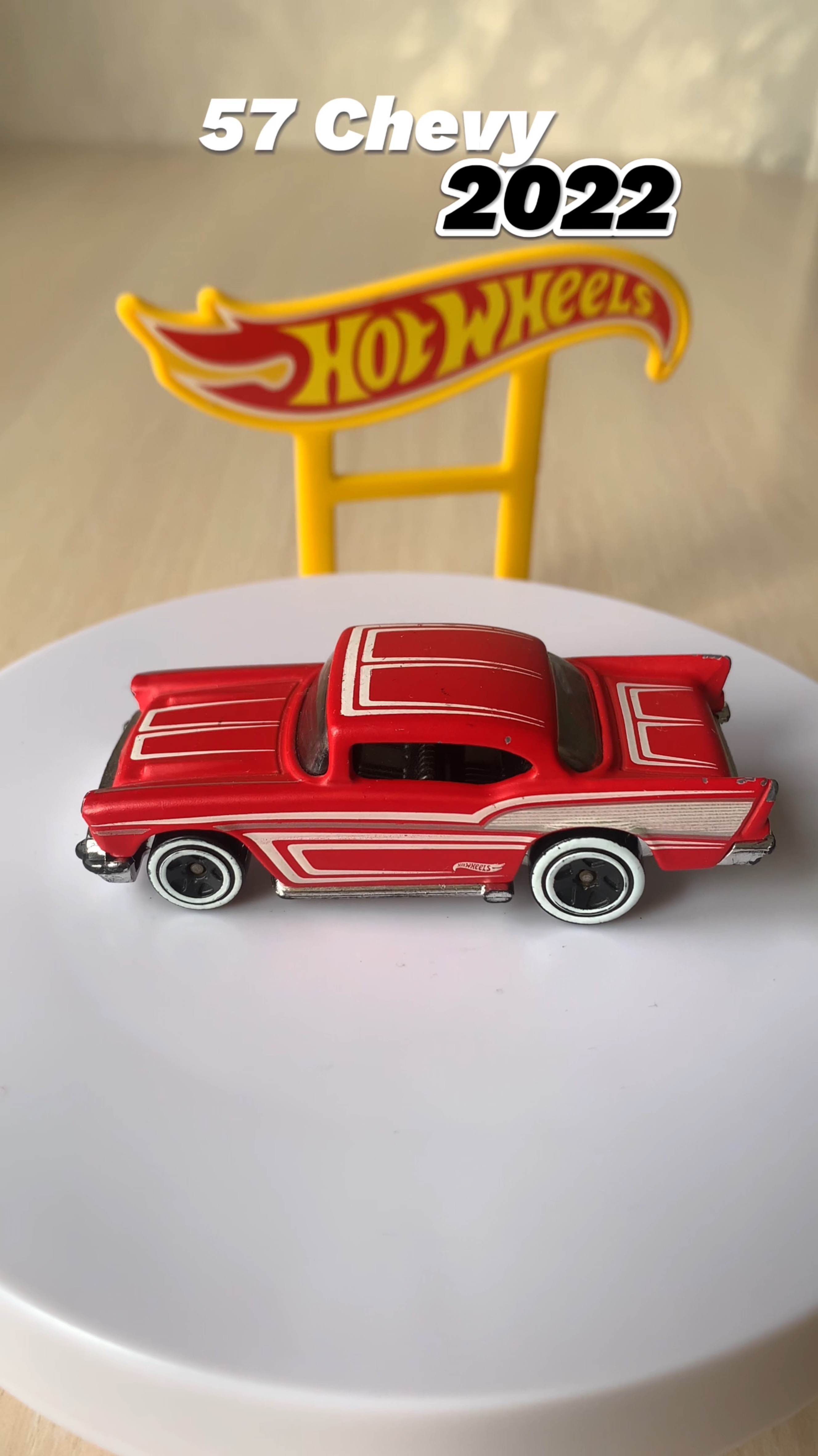 57 Chewy 2022 Hot wheels