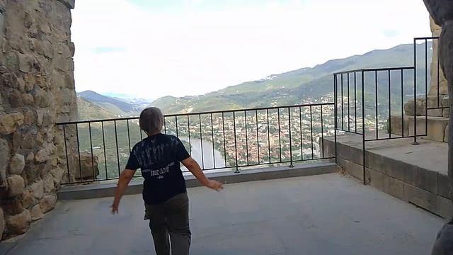 1000001235.mp4