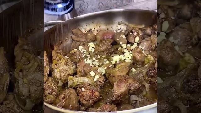ПЕЧЕНЬ В СМЕТАННОМ СОУСЕ
