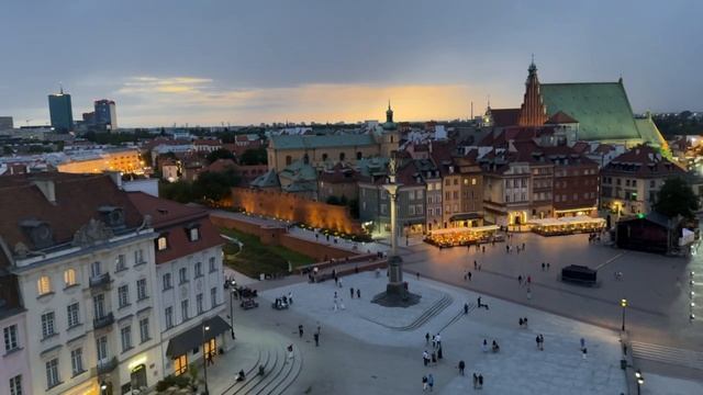 06-06-2025 Польша. Вечерняя Варшава, вид с высоты.