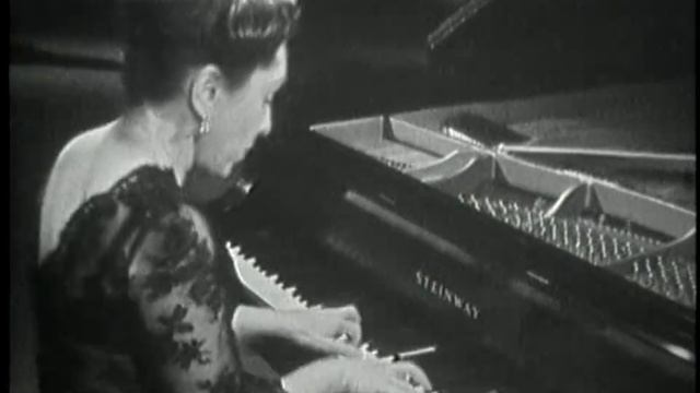 Rosalyn Tureck plays Bach The Goldberg Variations BWV 988