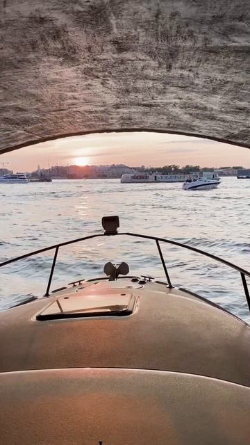 Катер Силвер, Санкт-Петербург Эрмитаж