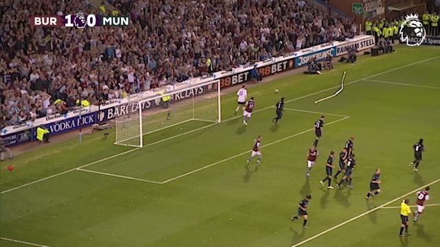Newly Promoted Burnley STUN Man Utd! | 09/10 Classic Premier League Highlights