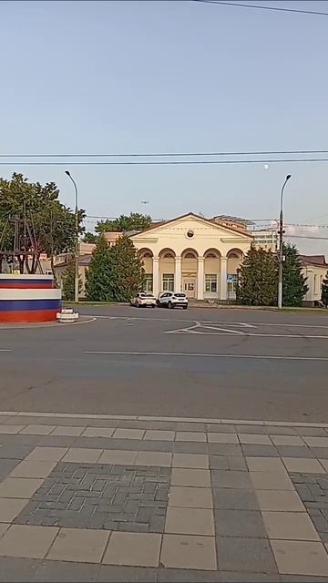 ПАМЯТНИК ЛЕНИНА ВЫДНЫЙ