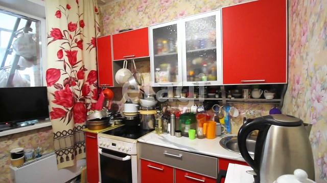 Мате Залки, 9