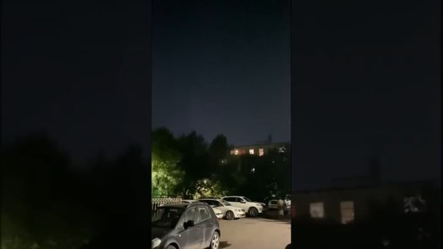Неопознанное явление в небе