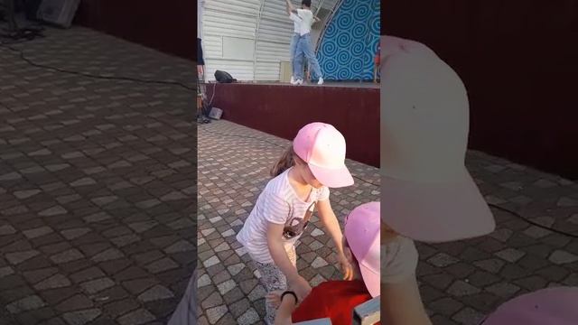 1000333922.mp4