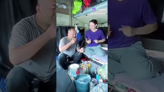 Они живут в своих фурах - Китай