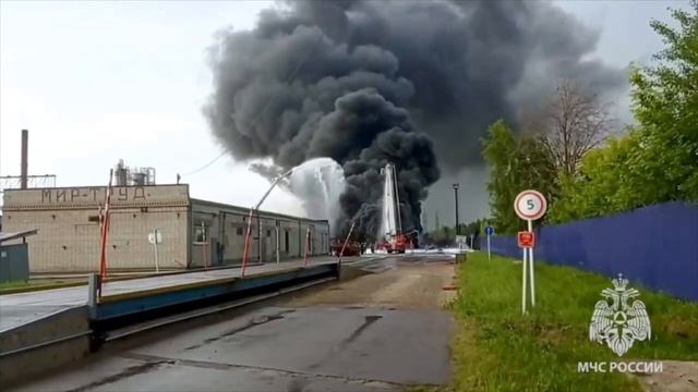 В Нижегородской области загорелась установка по производству битума