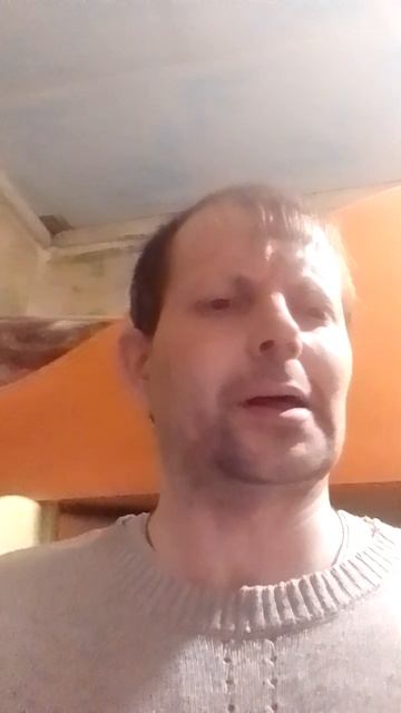 "Бог всех нас любит".