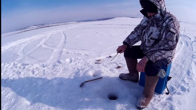 Рыбалка на окуня с камерой