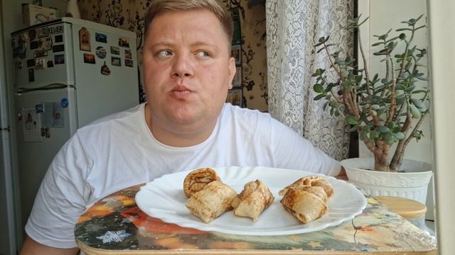 МУКБАНГ ЖИВУ С МАМОЙ ХОЧУ ПЕРЕЕХАТЬ И ЖИТЬ ОДИН ДА ИЛИ НЕТ? МОЯ ПРАВДА