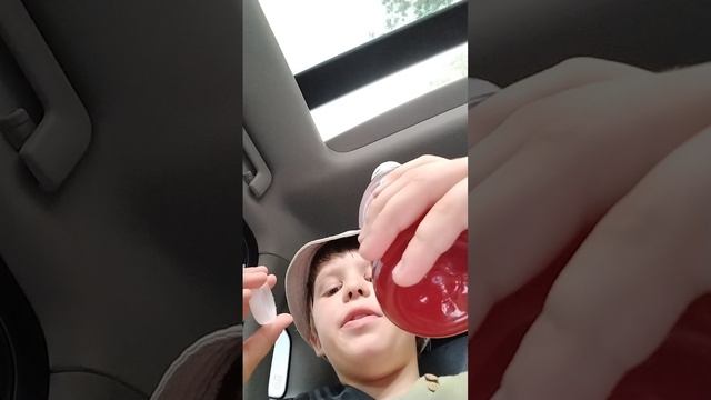1000002533.mp4