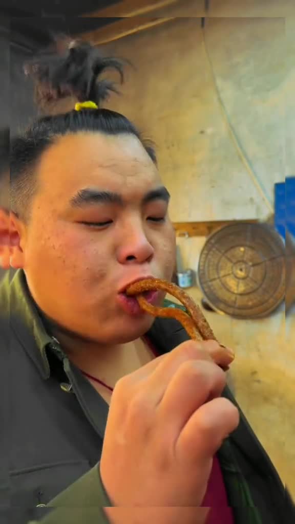 Мы в ТГ https://t.me/mukbang_russia