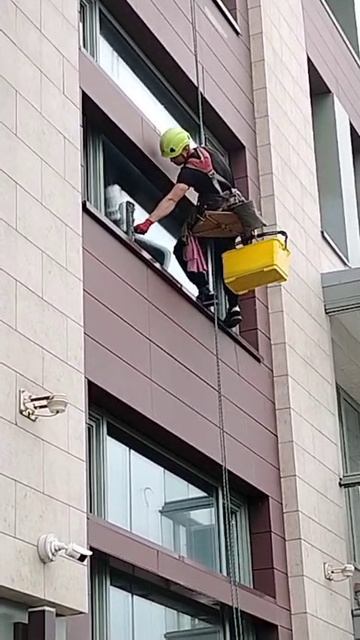 моем фасады промышленный альпинизм