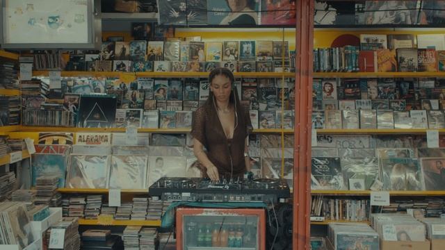 Probably Somewhere Dancing - São Paulo ⧸ Anastazja