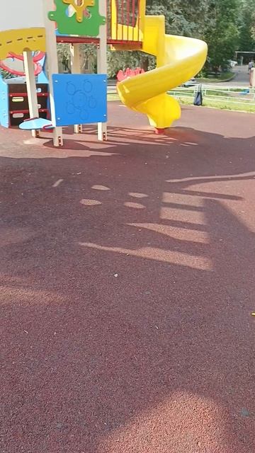 играю с друзьями в стрелялки