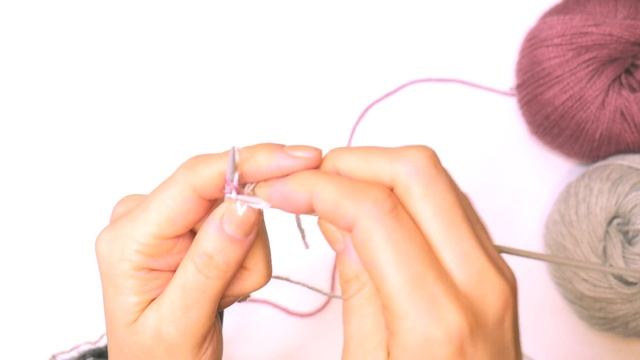 Двухцветный полый шнур для набора петель на спицы. Двухцветный i cord