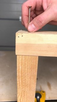 Запомни эту хитрость! Как использовать короткий саморез там где нужен длинный?