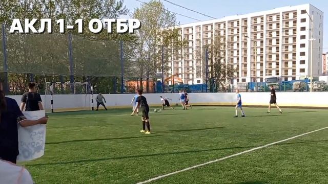АКУЛЫ VS ОТБРОСЫ||МКЛ