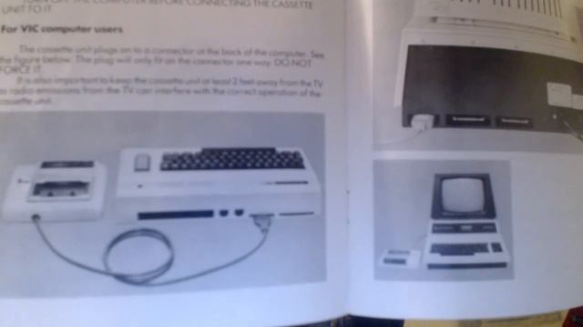 Video Request #1： Show Us Your Commodore 64 Books [nSRLipGvCdc]