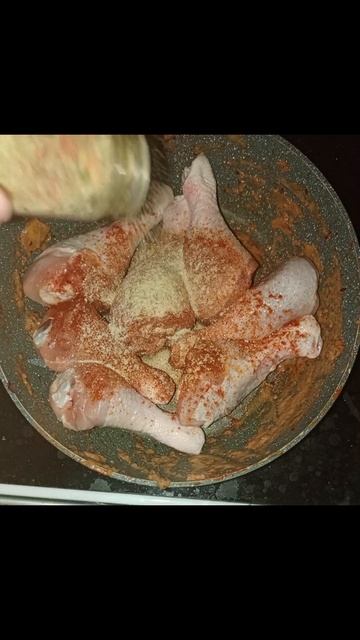 куриные ножки с овощами и картошкой