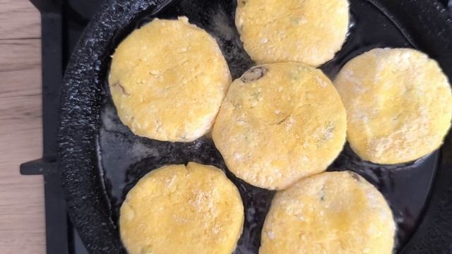 Рецепт сырников на сковороде