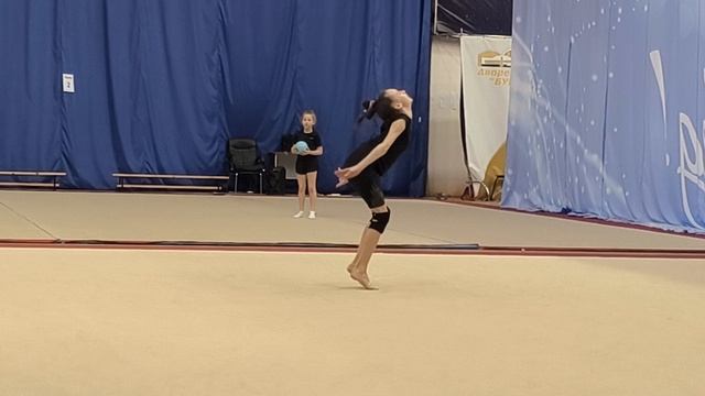 VID_20250224_195243