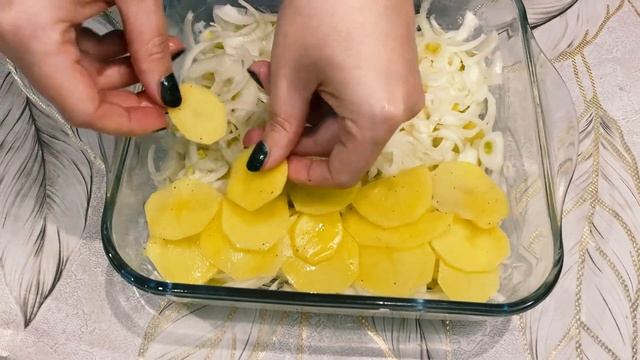 Пушистая, ароматная и хрустящая —ЗАПЕЧЕННАЯ КАРТОШКА, которая покорит сердце!