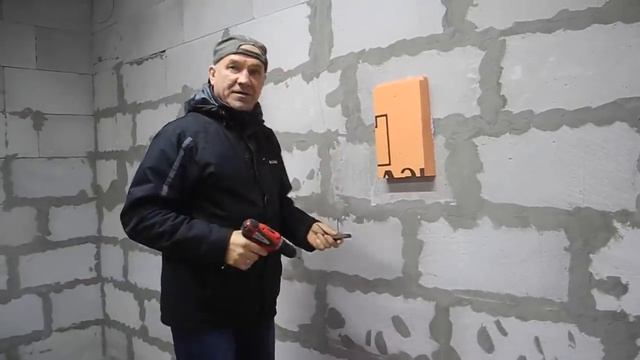 Что стало с ПЕНОПЛЕКСОМ прикленом к стене на клей пену