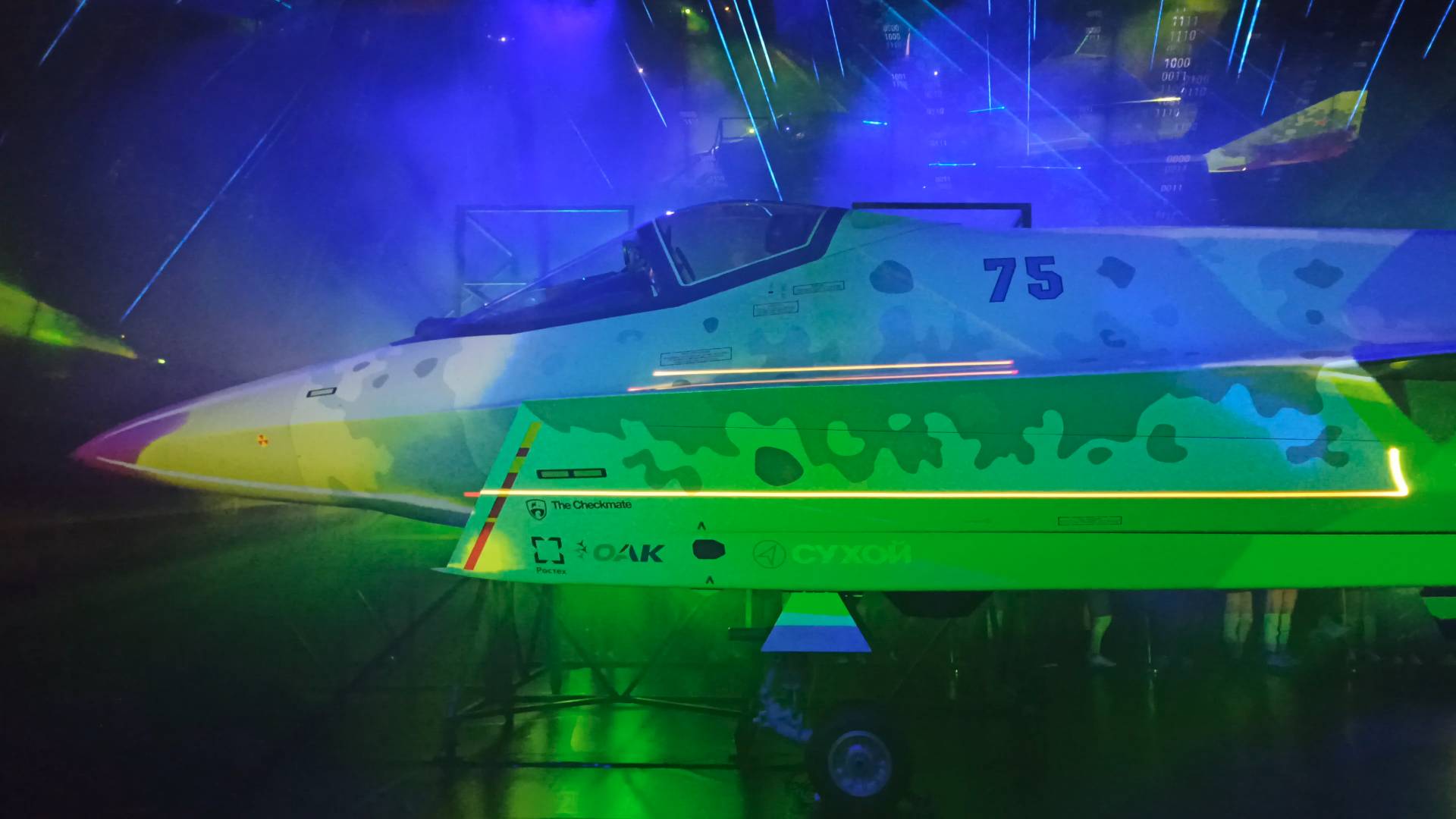 Презентация истребителя Су-75 на авиасалоне МАКС-2021