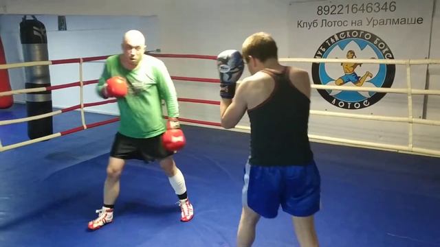 2019.04.22 Спарринг по тайскому боксу в клубе Лотос на Уралмаше