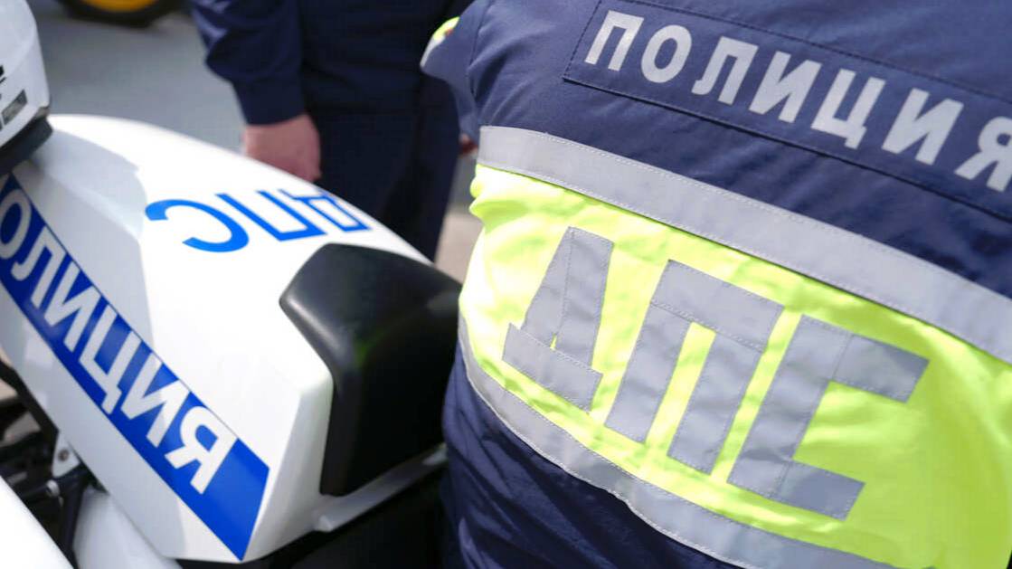 Водитель Lexus на огромной скорости влетел в BMW в Москве и сбежал с места ДТП