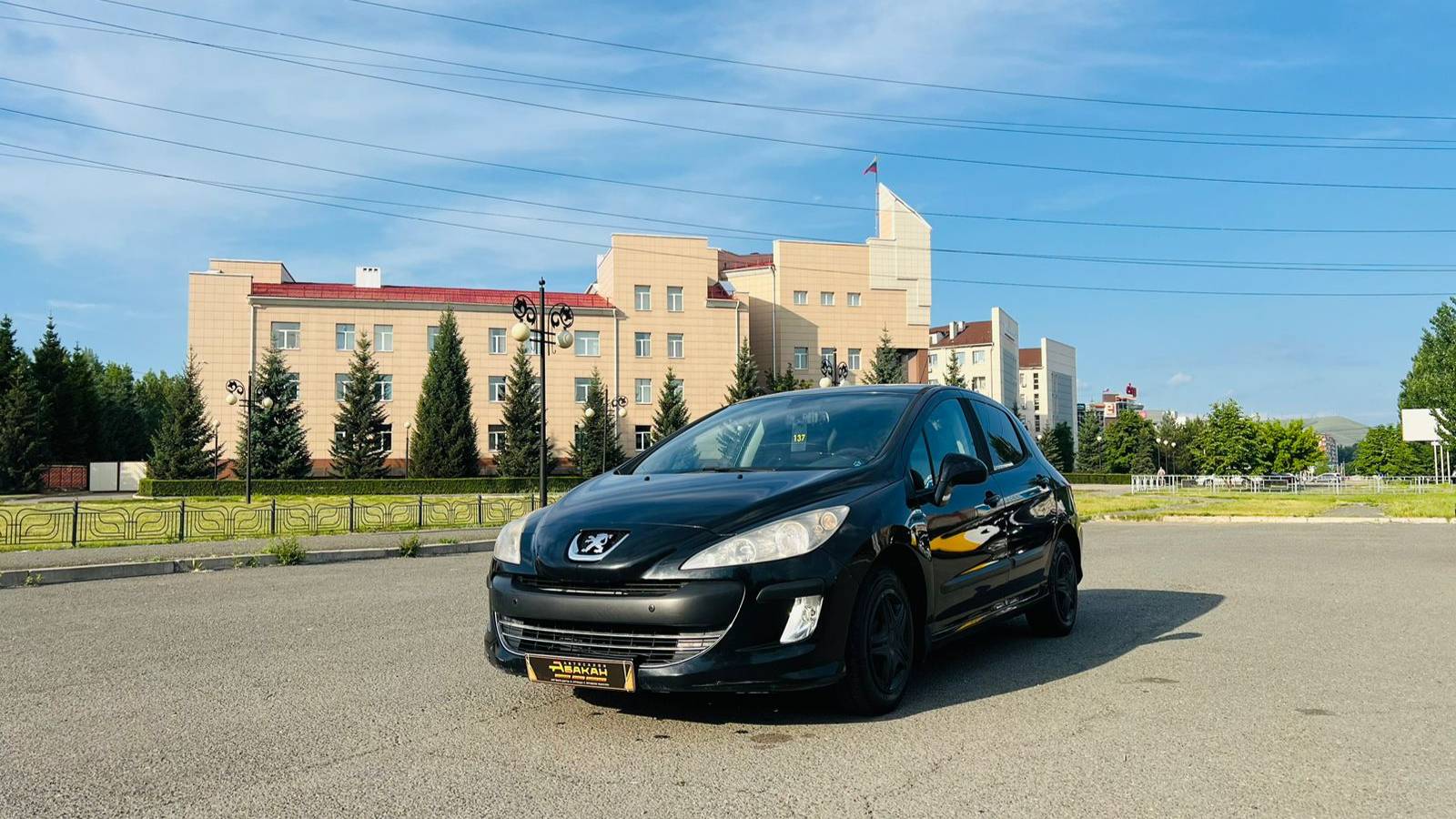 Peugeot 308, 2008 год
