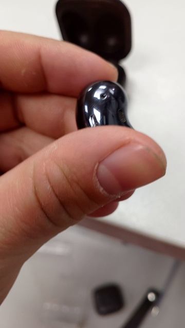 galaxy buds 3 live