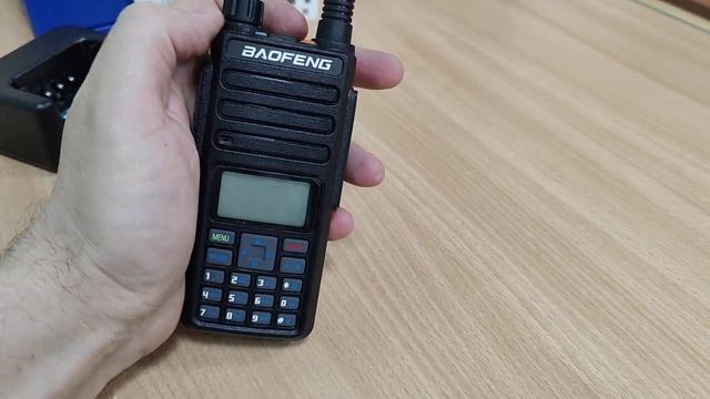 Baofeng DR-1801UV не включается