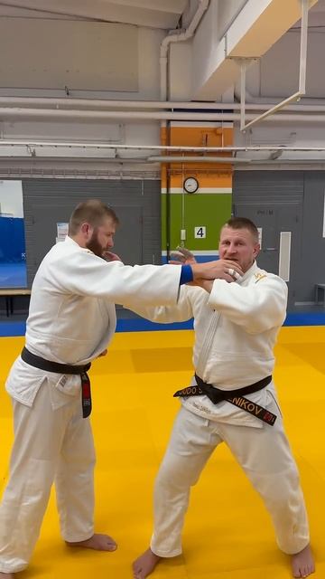 MOROTE SEOI NAGE🔥👊🏻 БРОСОК ЧЕРЕЗ СПИНУ🔥👊🏻 #judo #judothrow #moroteseoinage #shorts #shortvideo