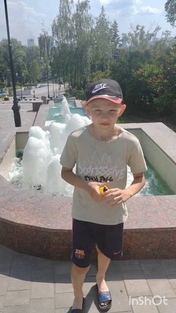 Липецк 2025 год. 8 июля.
Алексей 10 лет.
Красивый город.👍